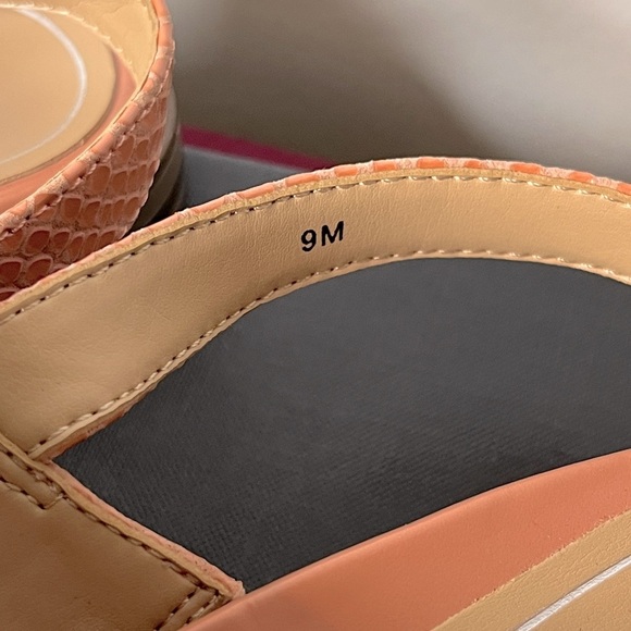 NWOT Vionic Citrine Ella Slingback Buckle Coral Sandals Sz 9 Summer Vacation - Picture 4 of 7